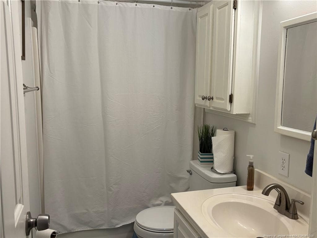Photo 16 - 2508 N Roberts Avenue N, Lumberton, NC 28358