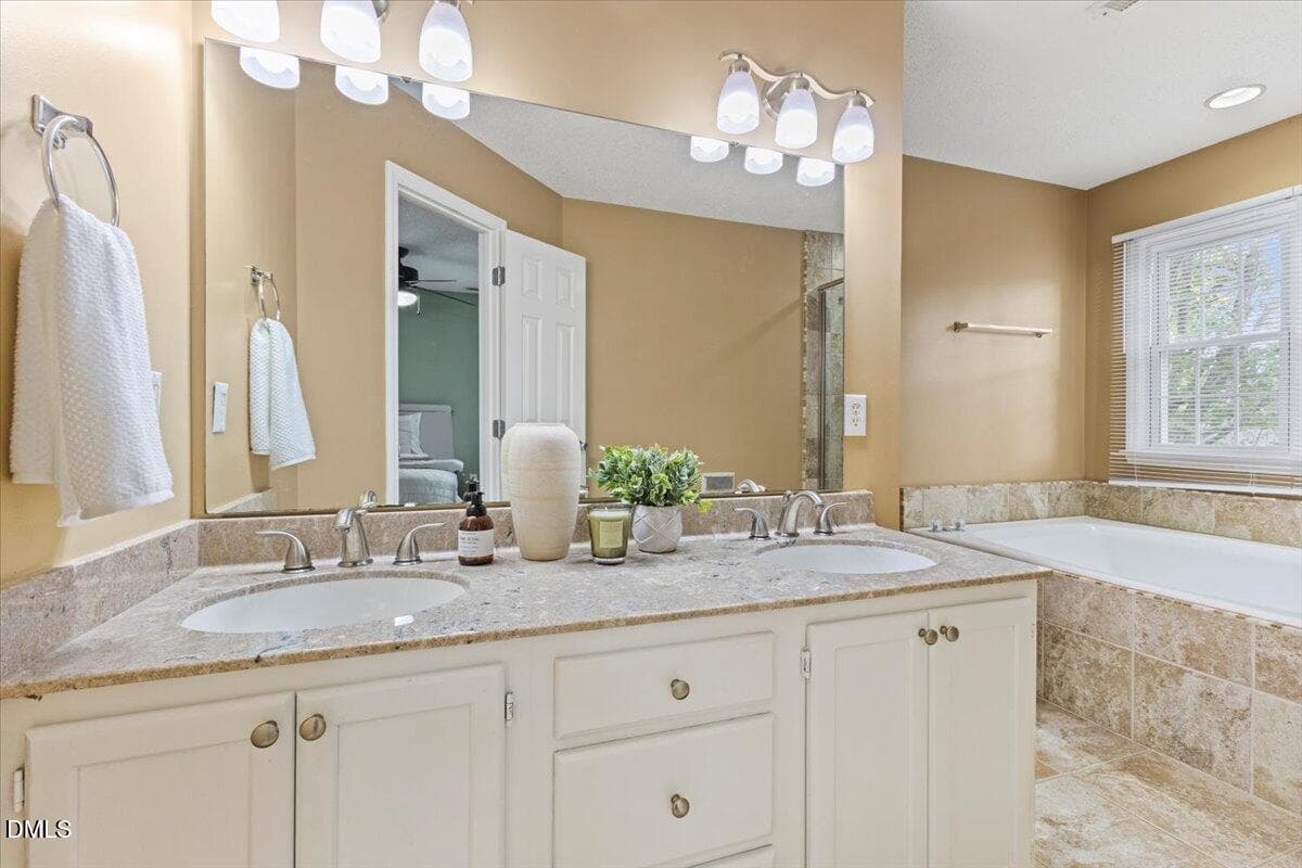 41-2044 Muirfield Village Way - 2044 Muirfield Village Way, Raleigh, NC 27604, Raleigh