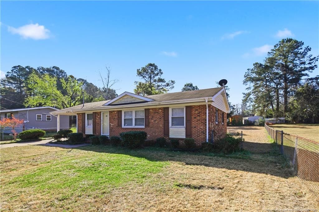 Photo 3 - 2811 Coronada Parkway, Fayetteville, NC 28306, Fayetteville