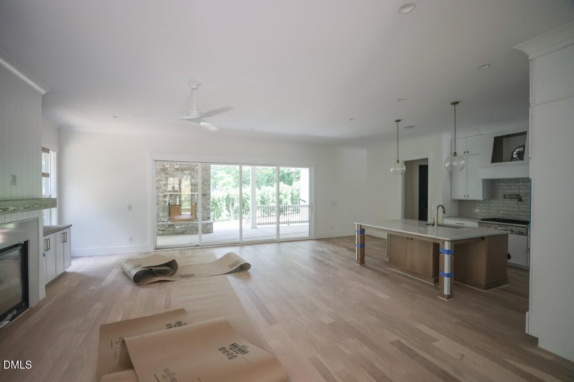 GQ6A2770 (Medium) - 5308 Parkwood Drive, Raleigh, NC 27612, Raleigh