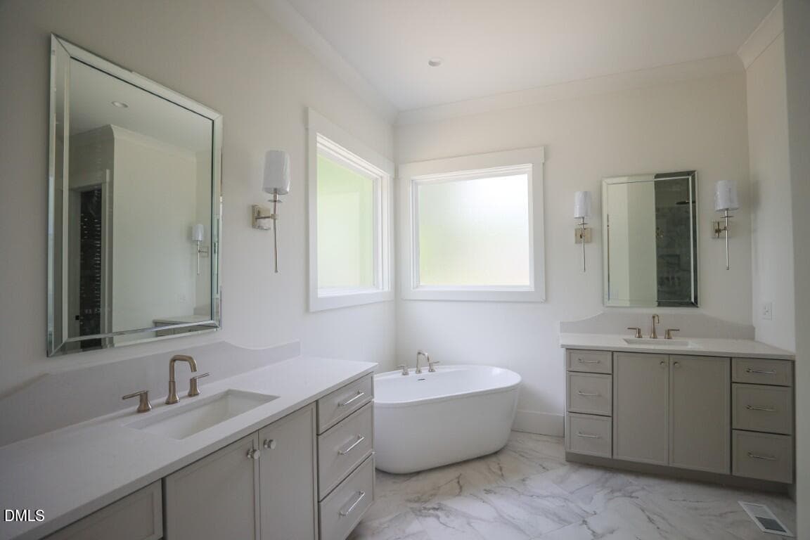 GQ6A2775 (Medium) - 5308 Parkwood Drive, Raleigh, NC 27612, Raleigh