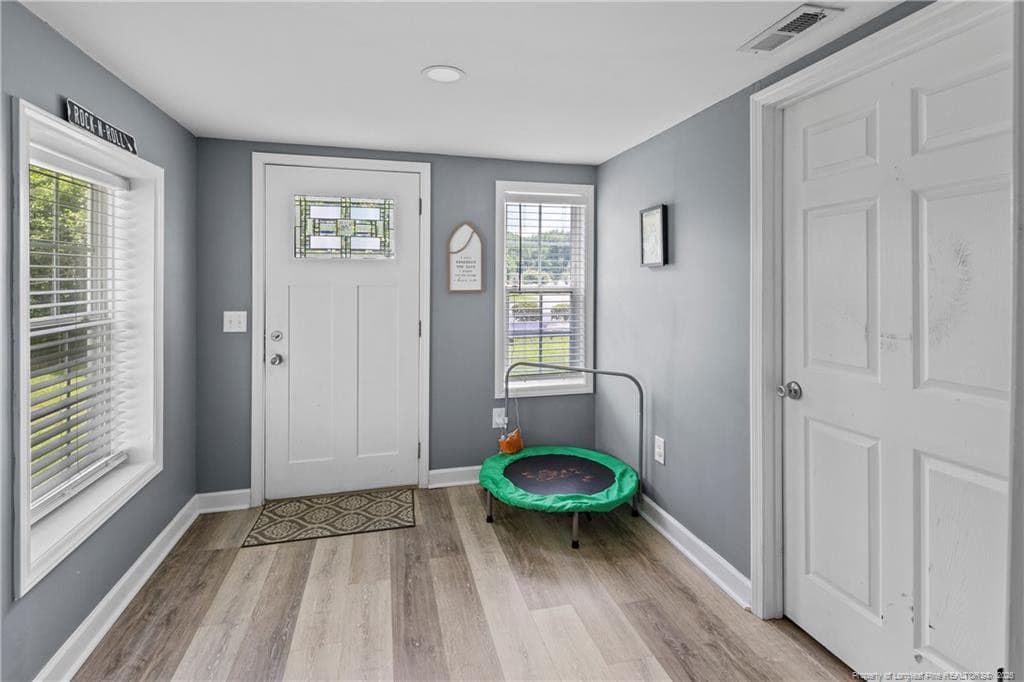 Photo 17 - 400 Anne Street, Bladenboro, NC 28320, Bladenboro