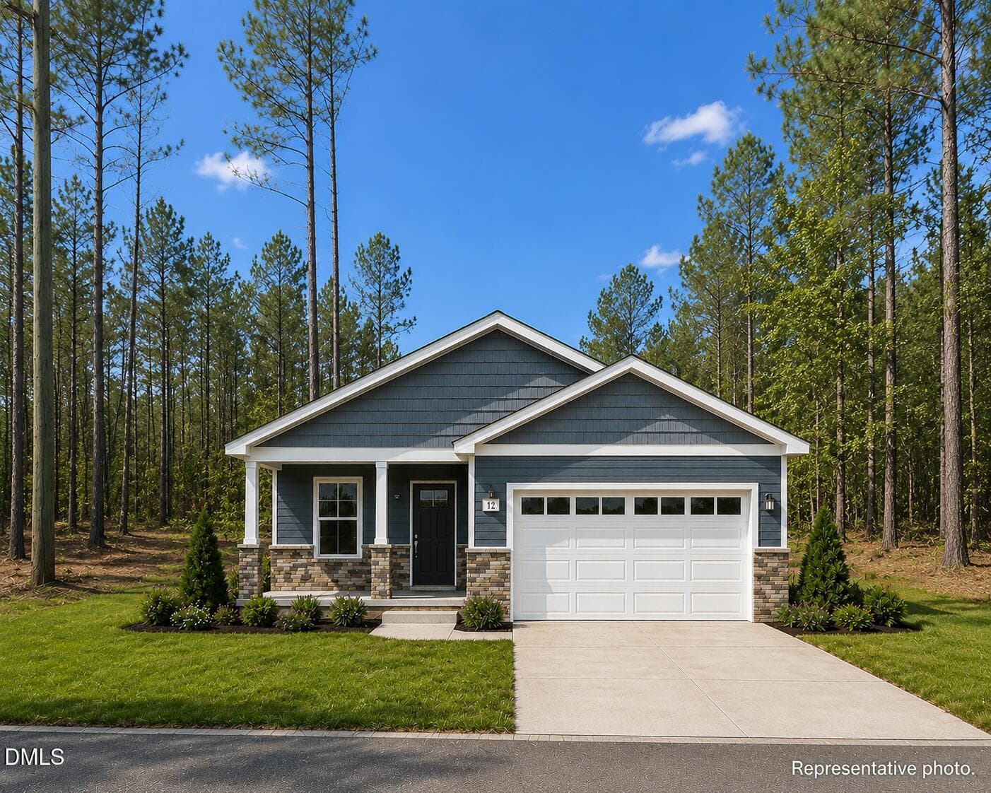 275 Raynor Sands Drive, Dunn, NC 28334