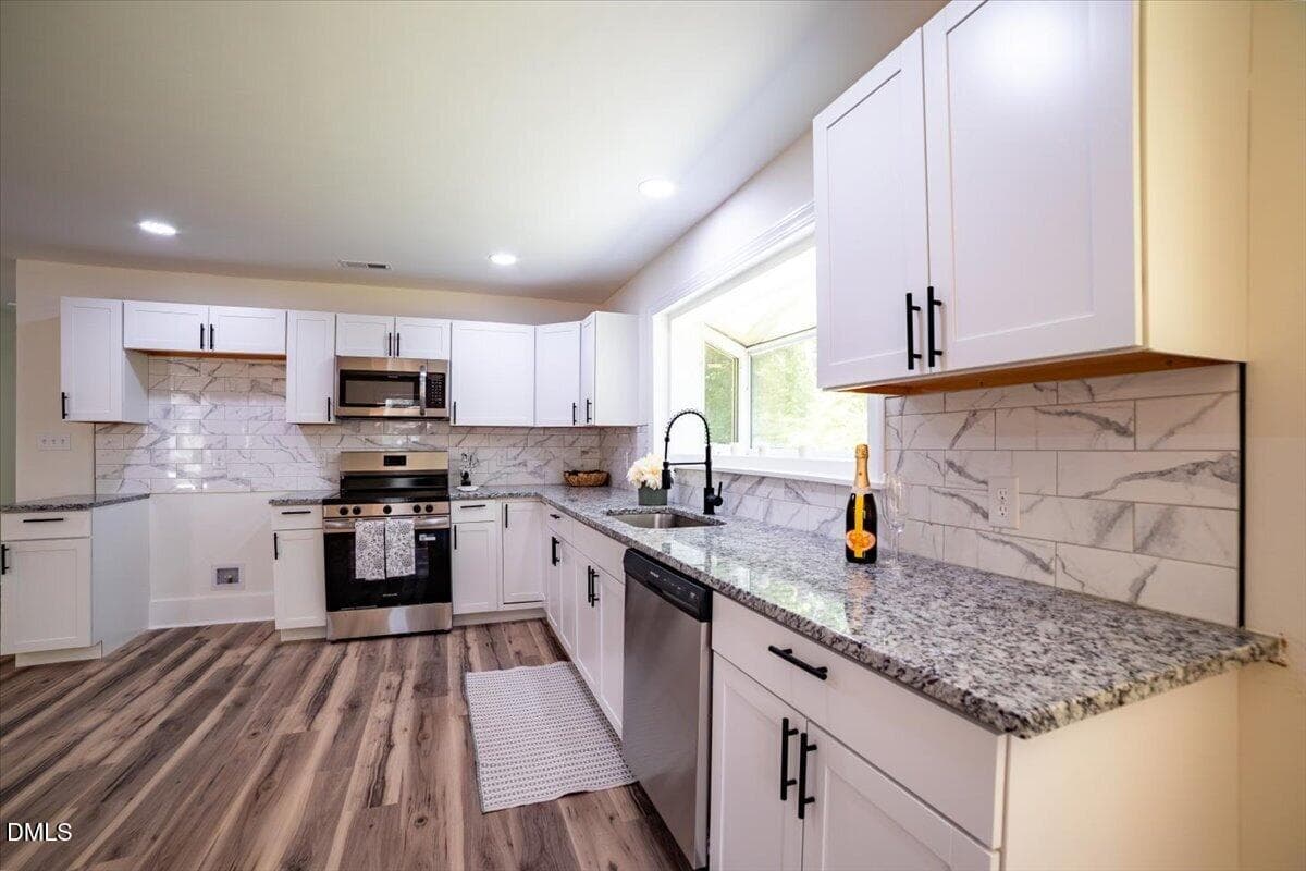 20-MV0A3213-HDR - 906 Circle Drive, Creedmoor, NC 27522