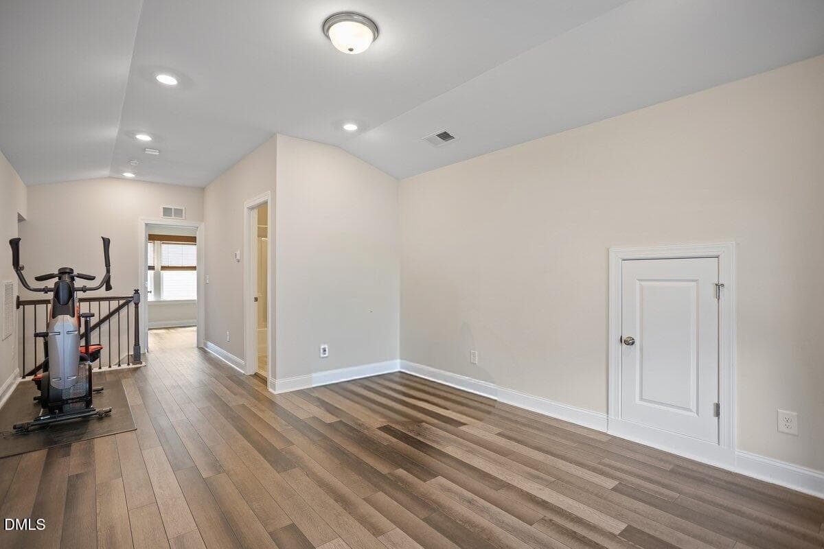 longleaf loft w stairs - 3334 Longleaf Estates Drive, Raleigh, NC 27616, Raleigh