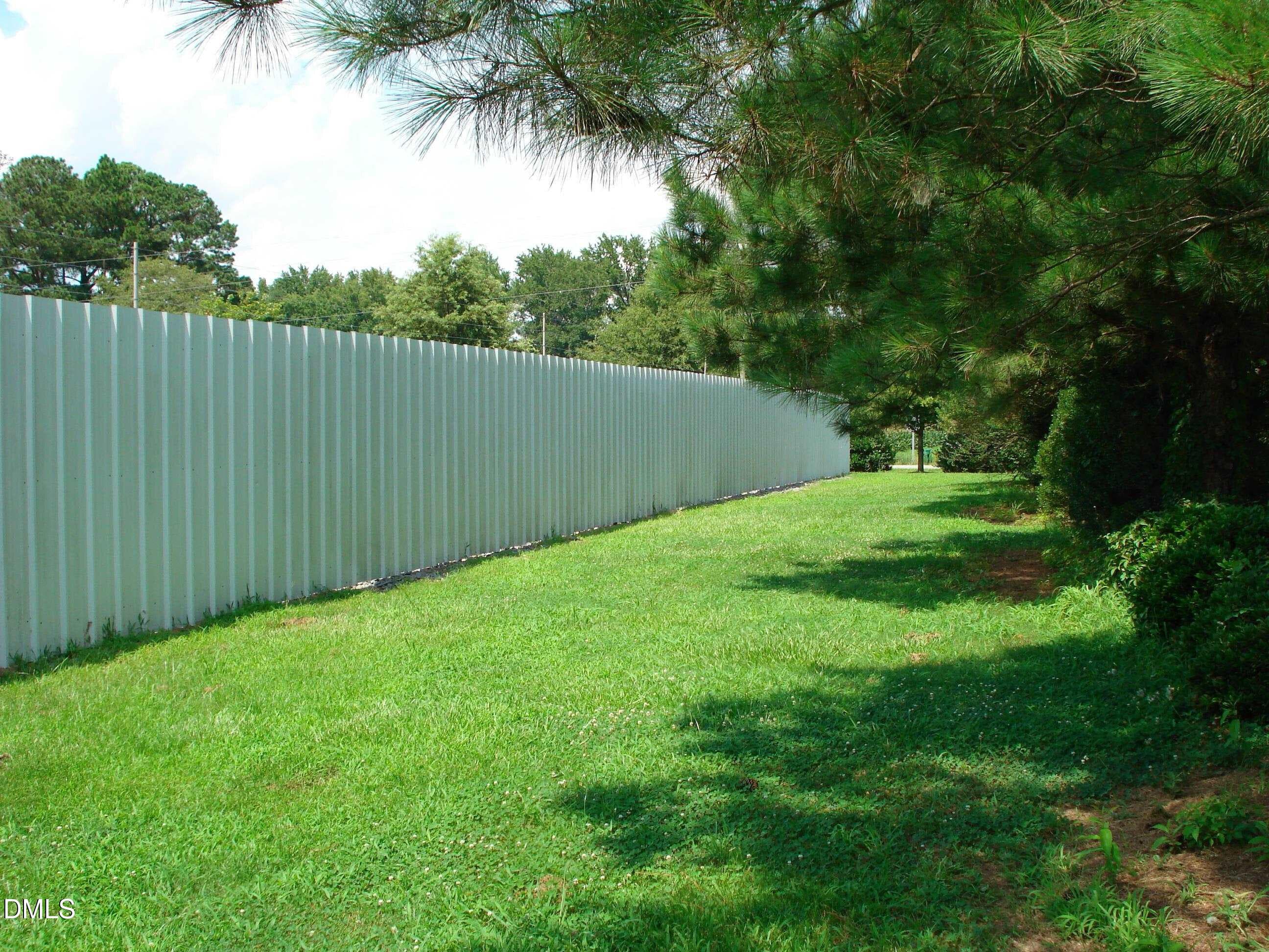14b - 528 Long Branch Road, Dunn, NC 28334