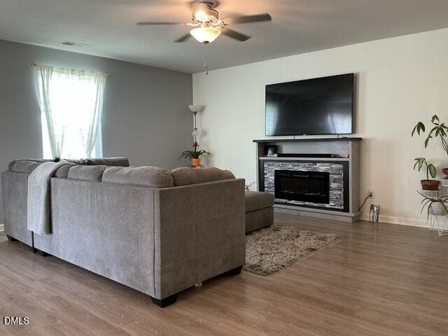 Family Room - 407 Mineral Spring Lane, Fuquay Varina, NC 27526
