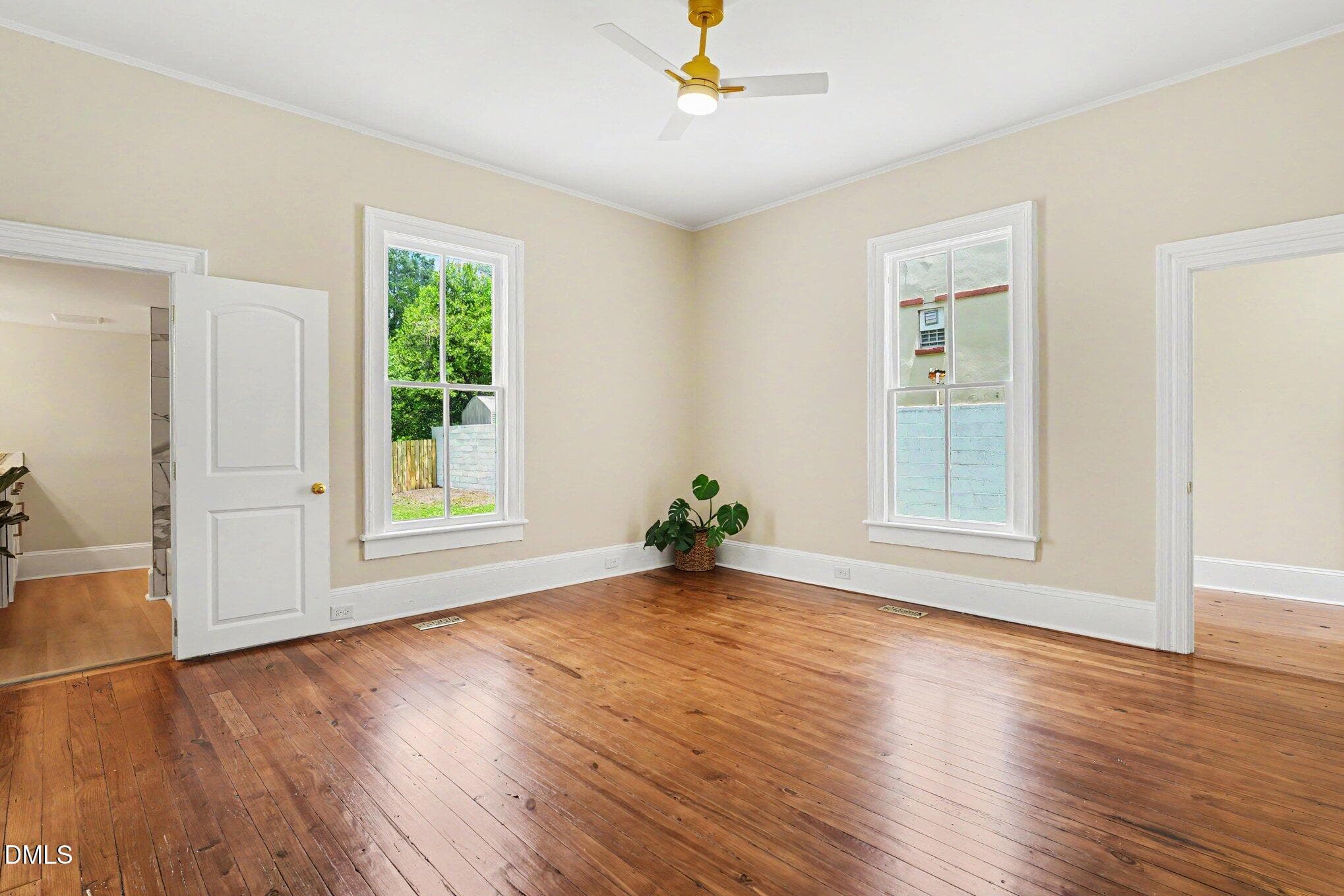 011_file_2128 - 309 W Walnut Street, Goldsboro, NC 27530