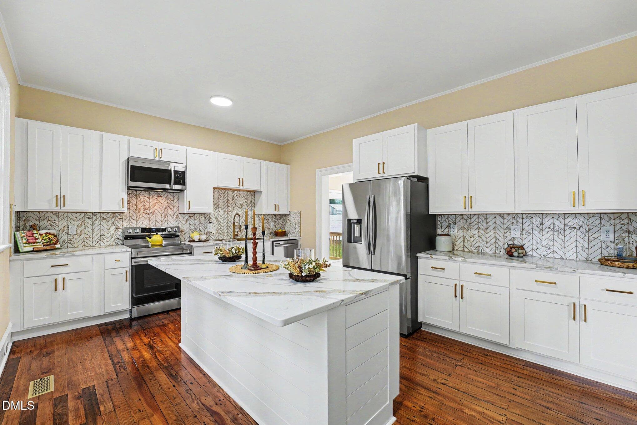 013_file_4074 - 309 W Walnut Street, Goldsboro, NC 27530