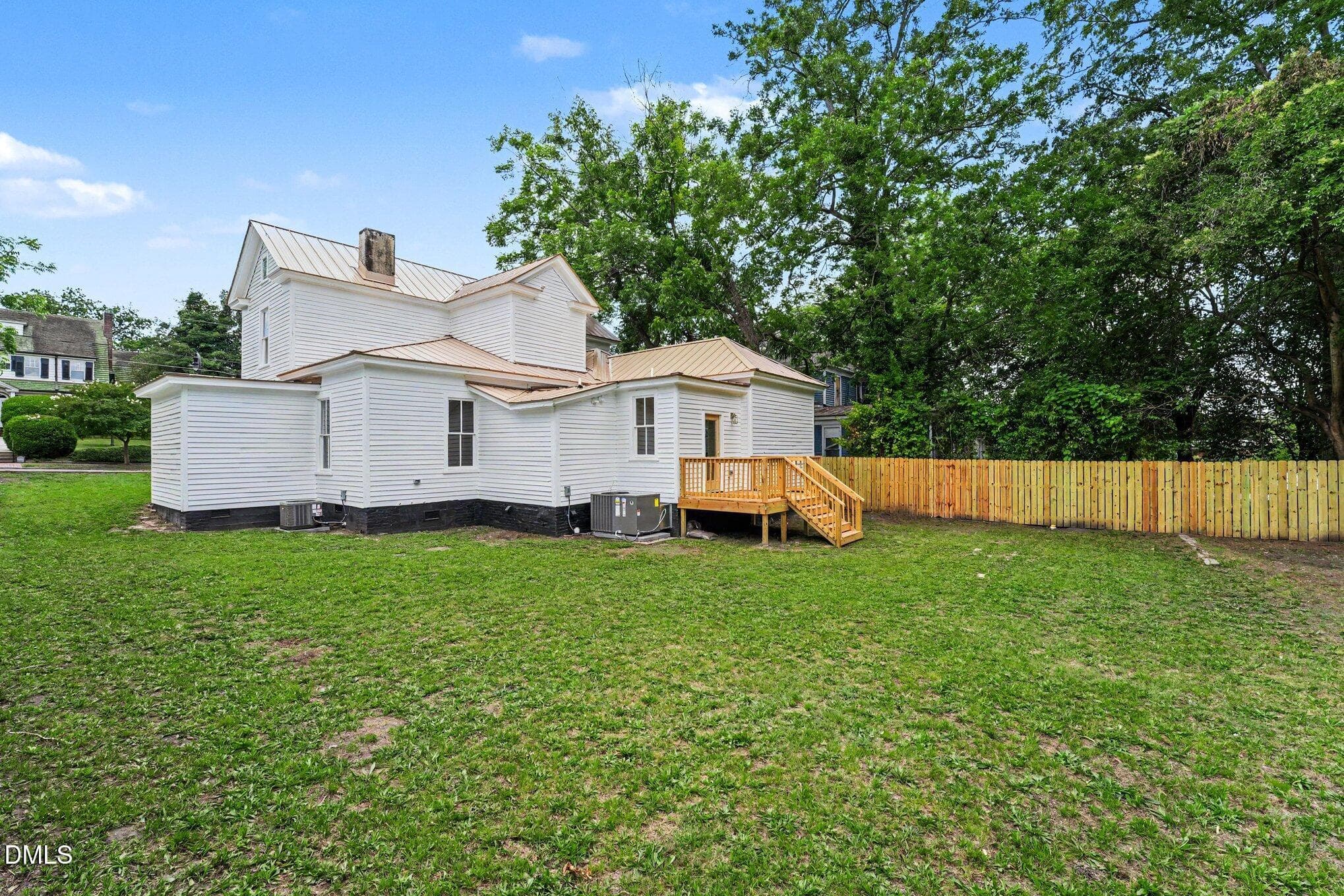 023_file_5774 - 309 W Walnut Street, Goldsboro, NC 27530