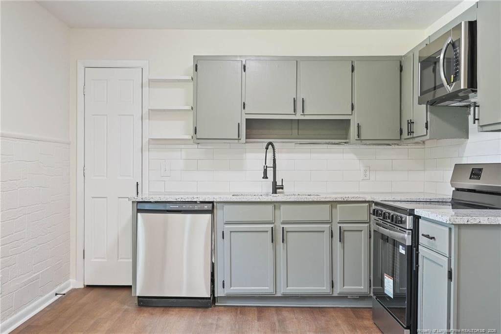 Photo 25 - 941 Louise Circle, Fayetteville, NC 28314, Fayetteville