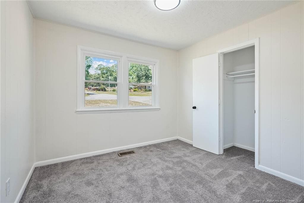 Photo 24 - 941 Louise Circle, Fayetteville, NC 28314, Fayetteville