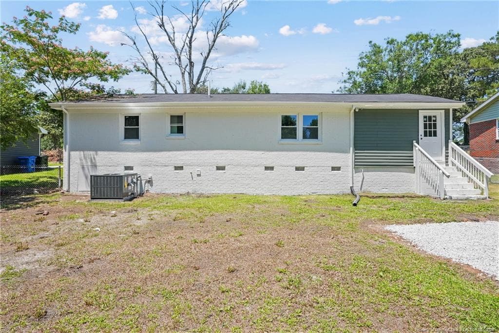 Photo 27 - 941 Louise Circle, Fayetteville, NC 28314, Fayetteville