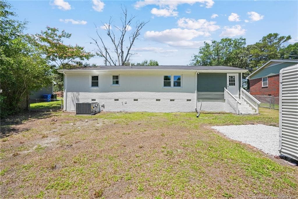 Photo 29 - 941 Louise Circle, Fayetteville, NC 28314, Fayetteville