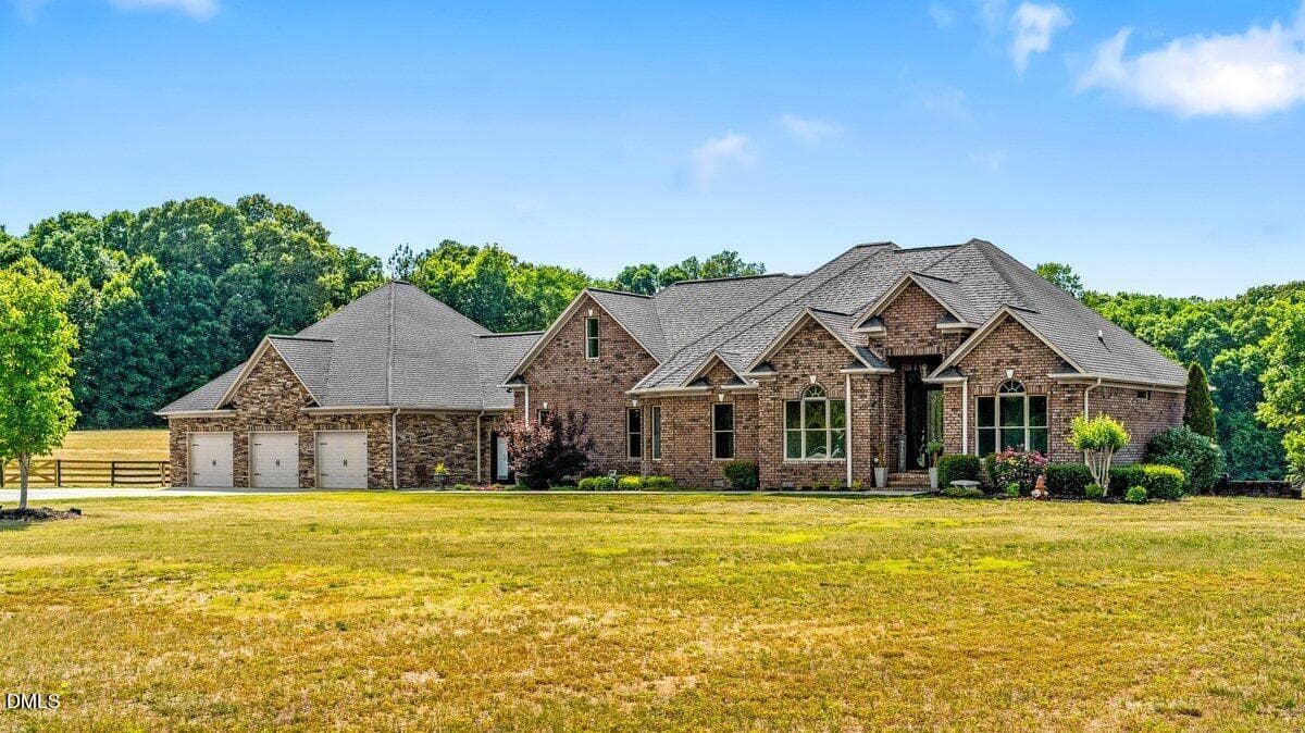 jamey 2925 Boy Wood -3 - Copy (2) - 2925 Boy Wood Road, Graham, NC 27253