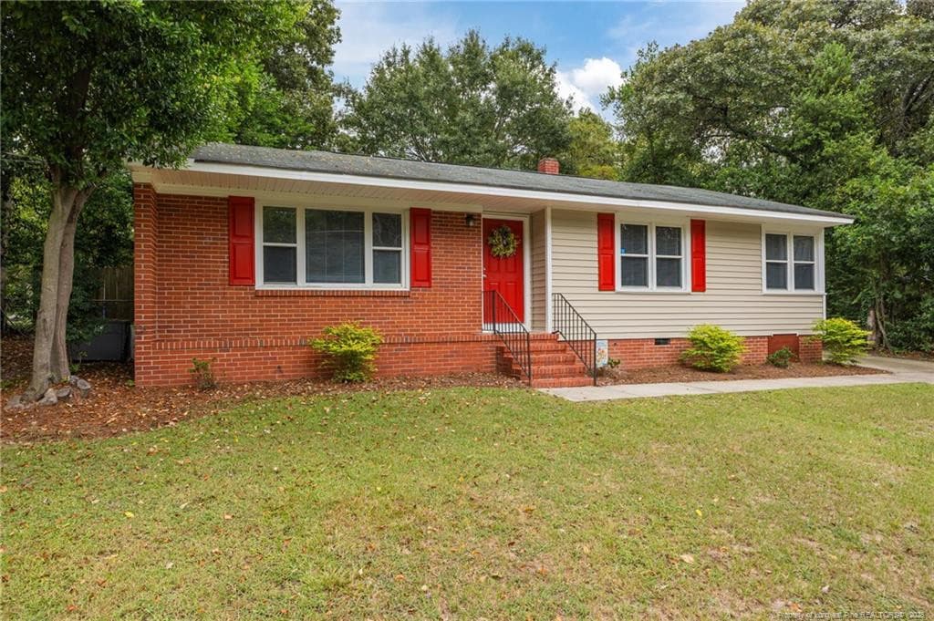 Photo 3 - 1021 Martindale Drive, Fayetteville, NC 28304, Fayetteville