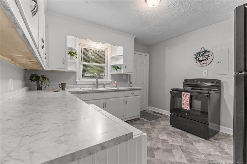 Photo 16 - 1021 Martindale Drive, Fayetteville, NC 28304, Fayetteville