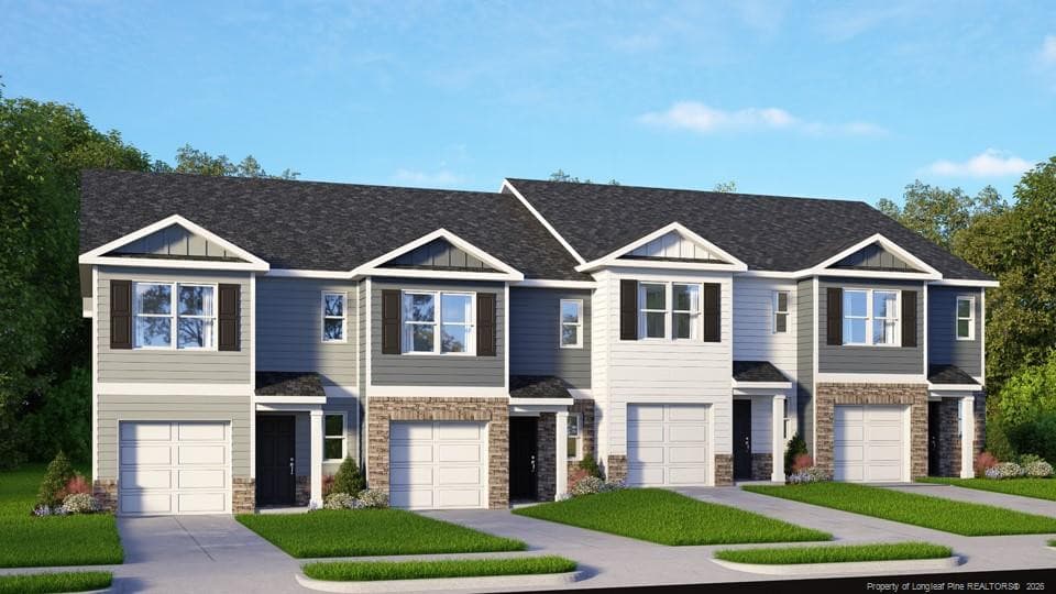 241 Maddox Drive, Aberdeen, NC 28315