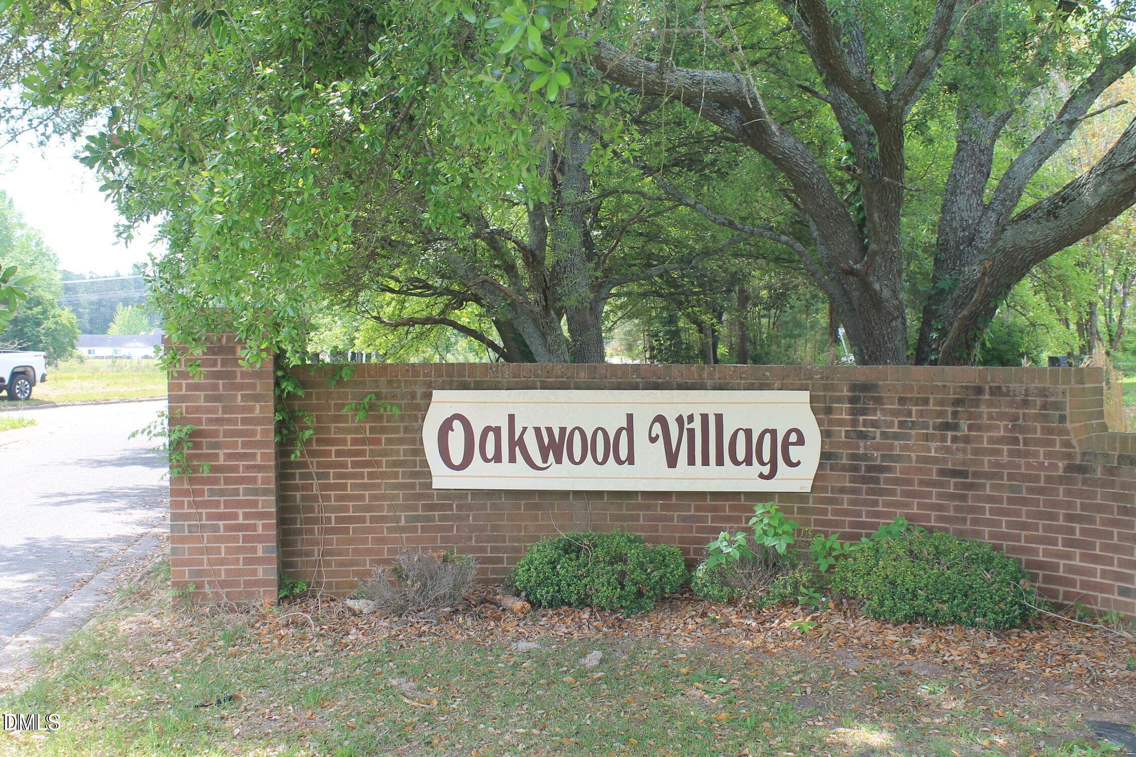 pic 2 - 200 Santree Drive, Williamston, NC 27892