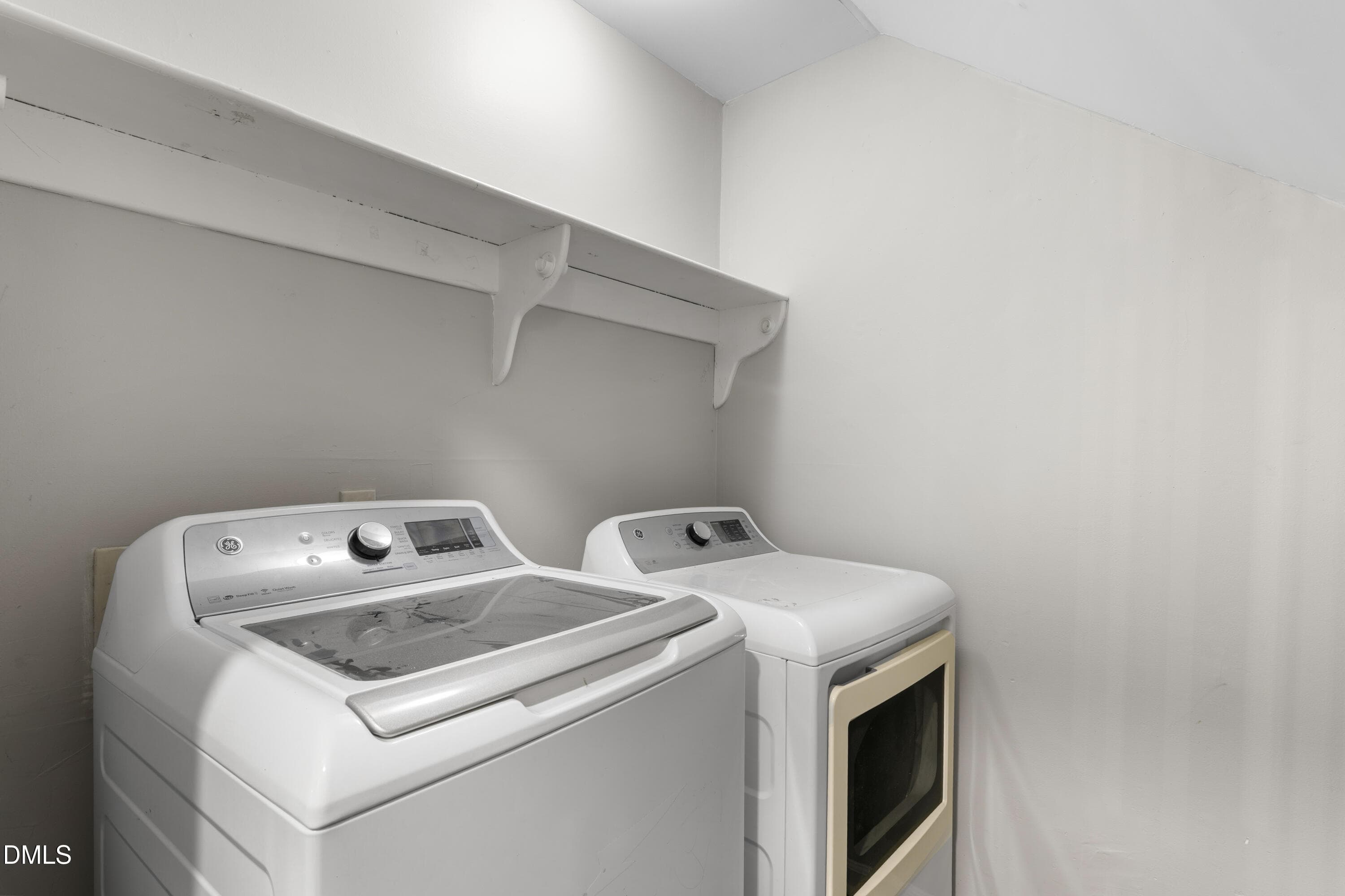 20-4715 Mallory Ct - 4715 Mallory Court, Raleigh, NC 27616, Raleigh