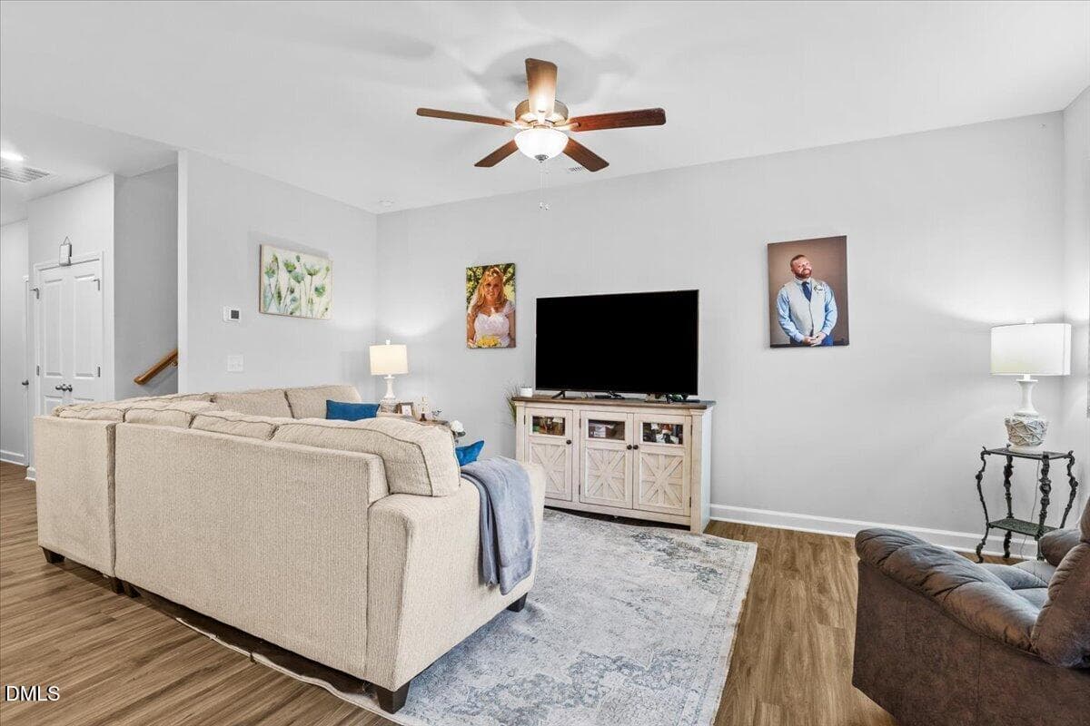 17 Village Edge Dr LR - 17 Village Edge Drive, Lillington, NC 27546