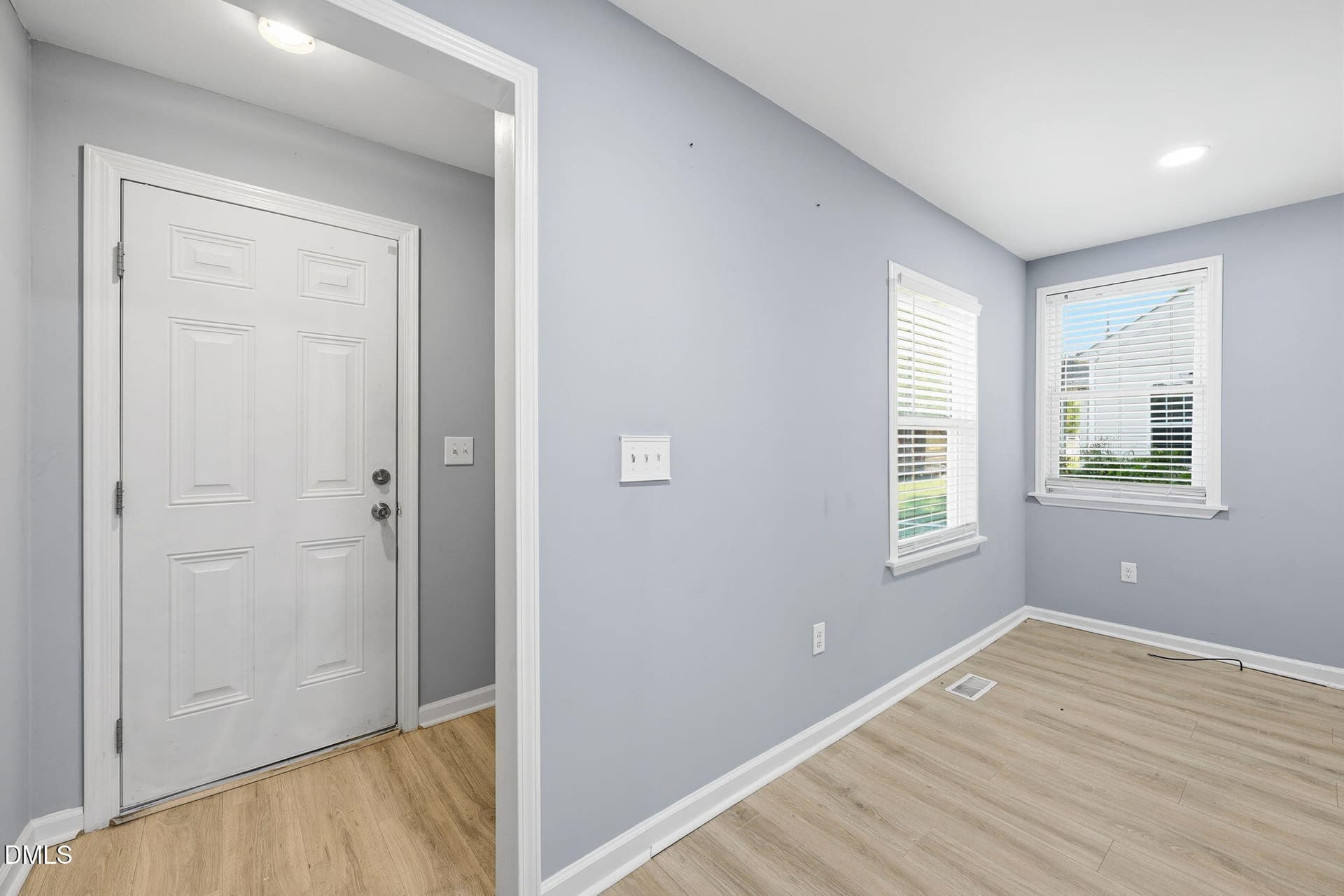 24-web-or-mls-IMG_7004 - 427 N Clark Street, Henderson, NC 27536