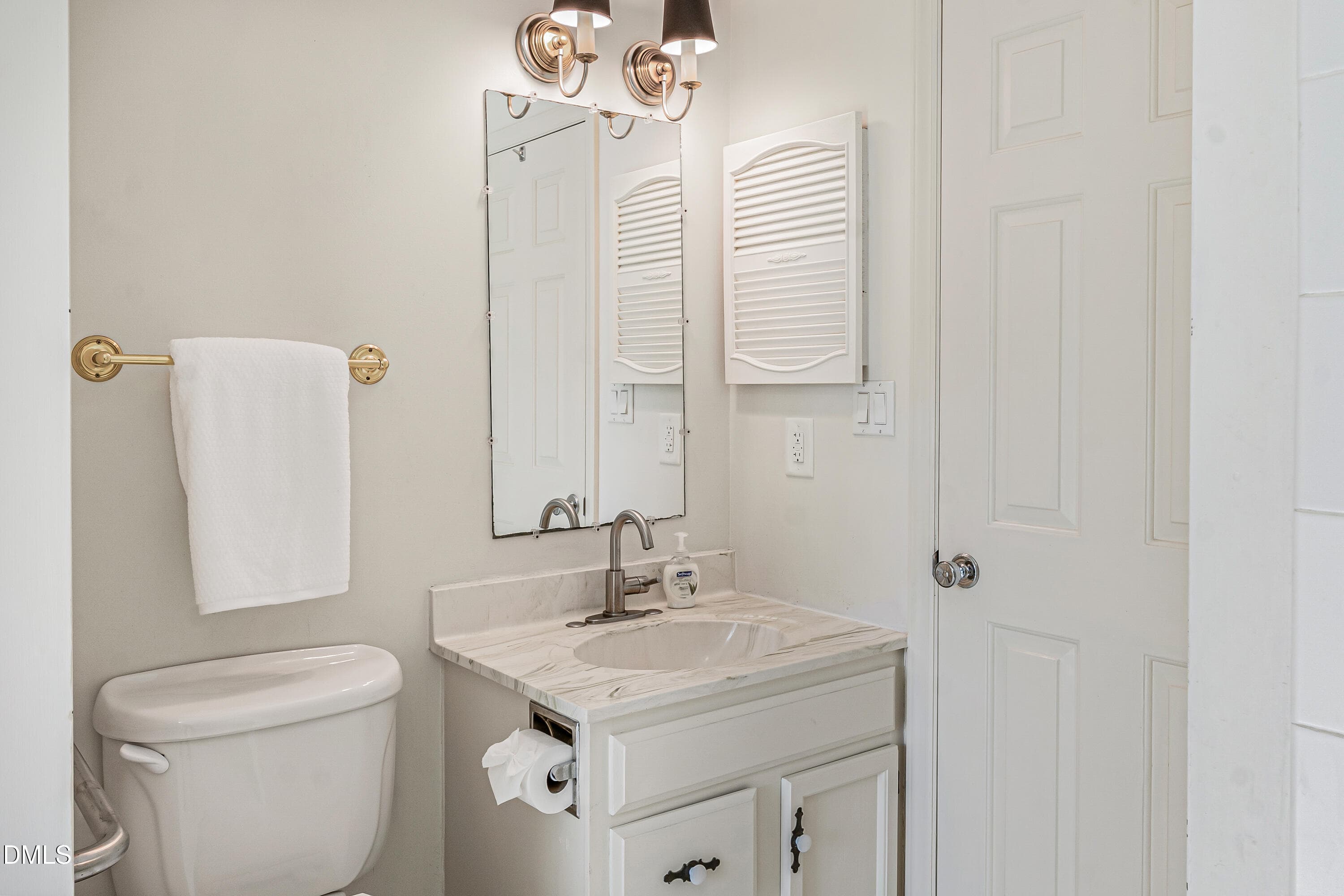 Downstairs Bathroom - 25 Magnolia Road, Pinehurst, NC 28374