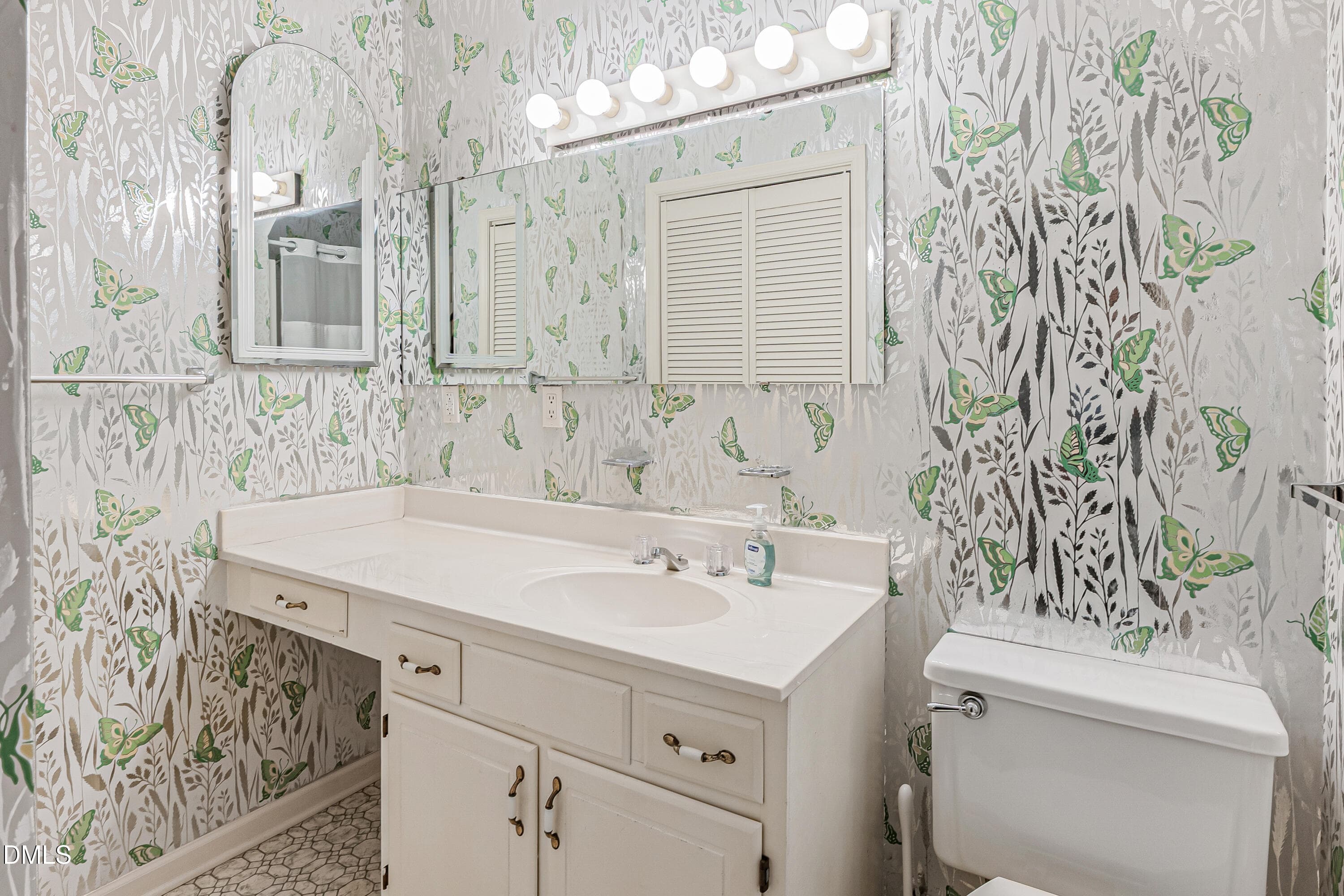 Upstairs Bathroom - 25 Magnolia Road, Pinehurst, NC 28374