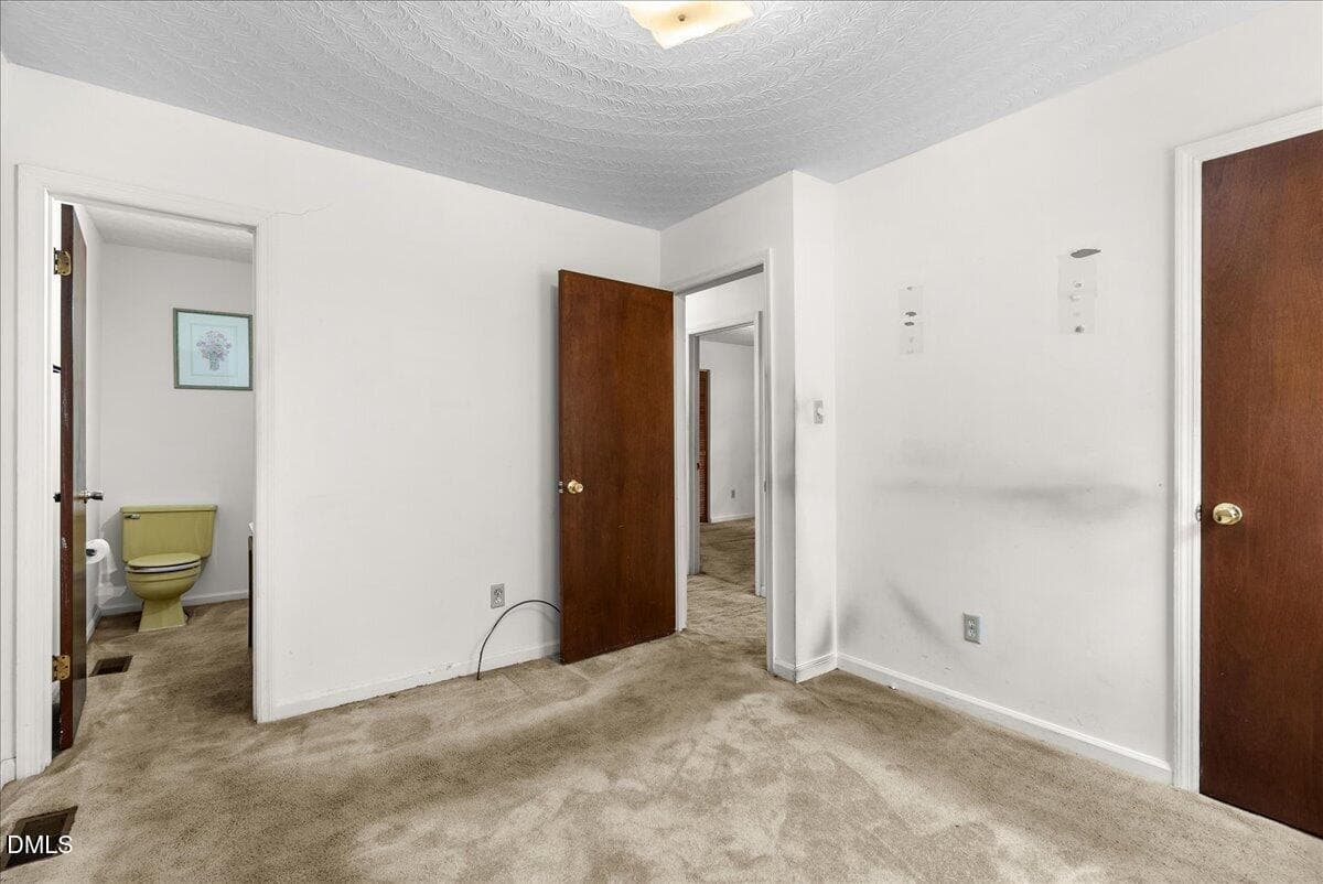 24-DSC02424 - 311 Farley Circle, Roanoke Rapids, NC 27870