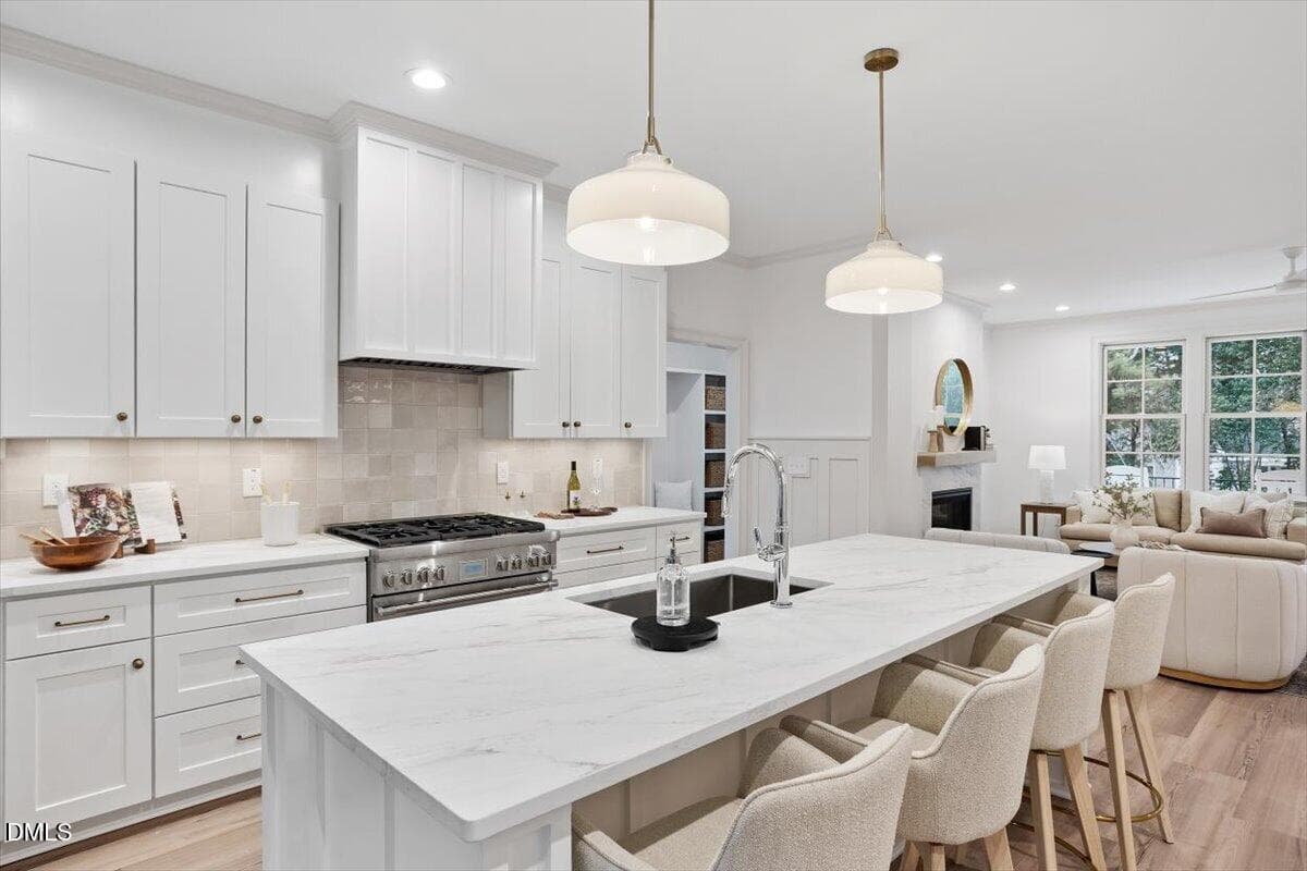 203 Baggett Avenue, Raleigh, NC 27604