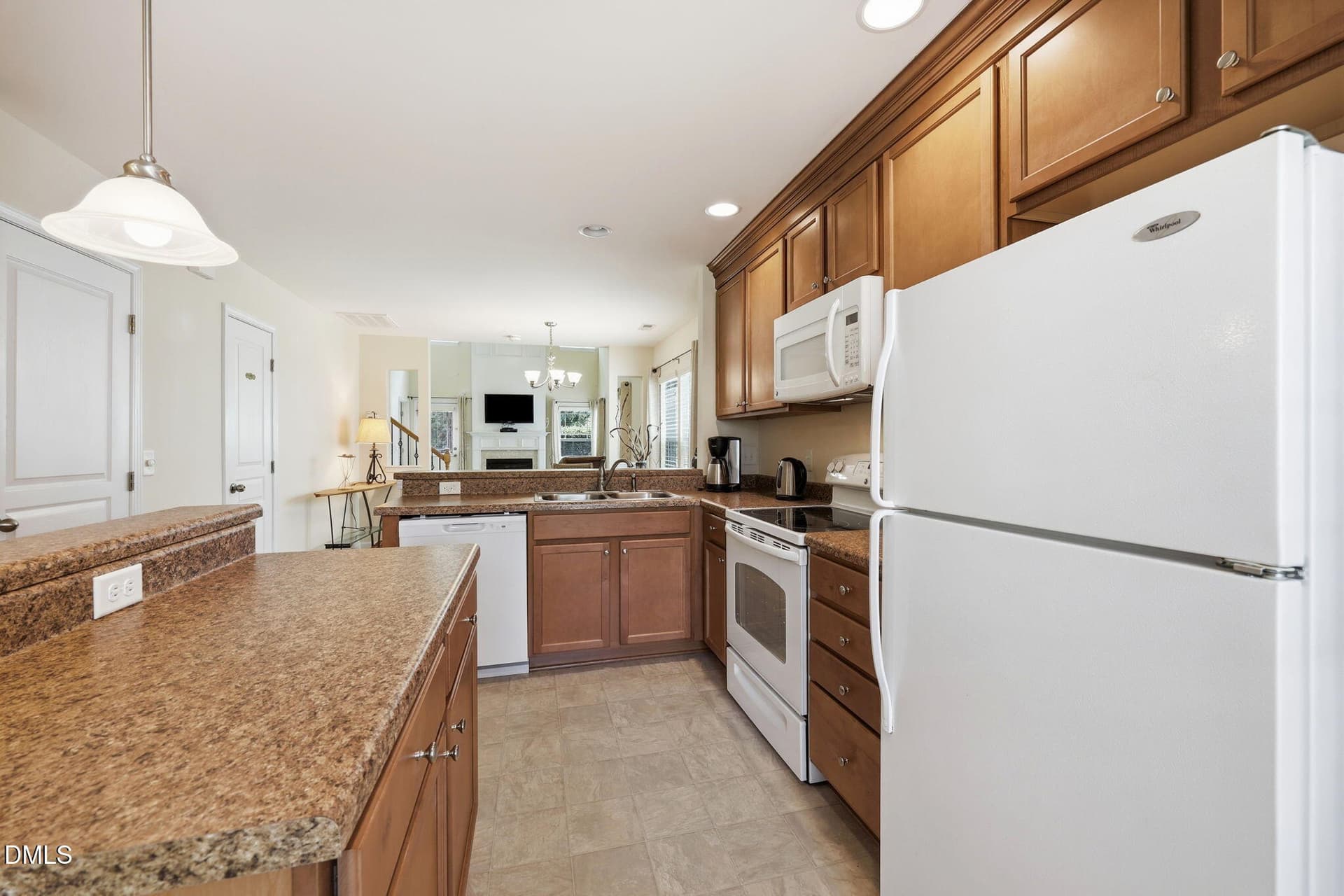 16-web-or-mls-IMG_8971 - 1905 Bartlett Circle, Hillsborough, NC 27278