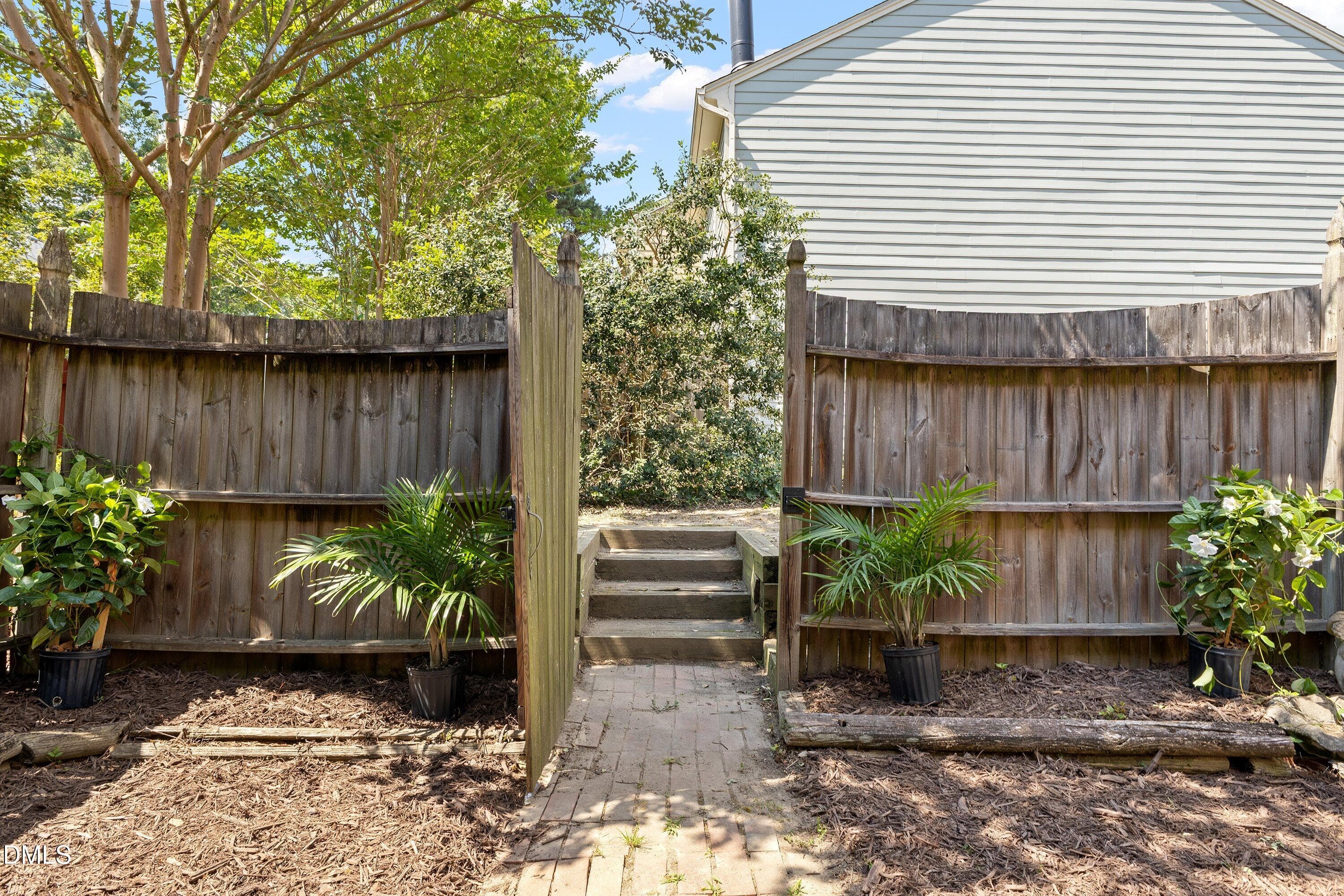 35-1708 Township Cir 118 Temple_0618 - 1708 Township Circle, Raleigh, NC 27609, Raleigh