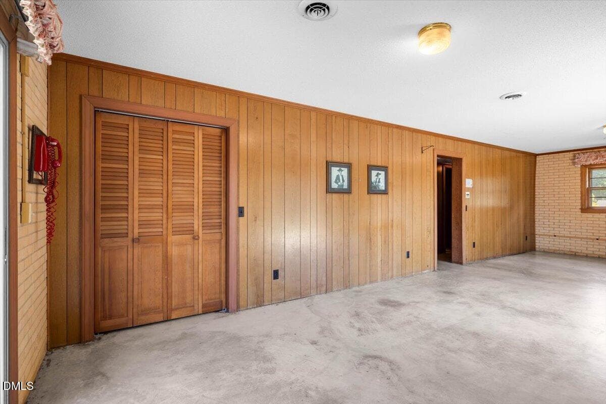 31-200 Edgwater-31 - 200 Edgewater Drive, Broadway, NC 27505