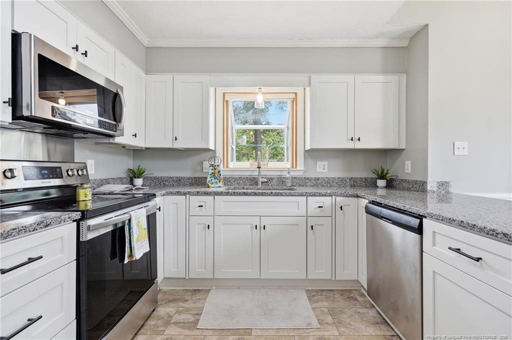 Photo 14 - 190 Fox Run Lane, Autryville, NC 28318
