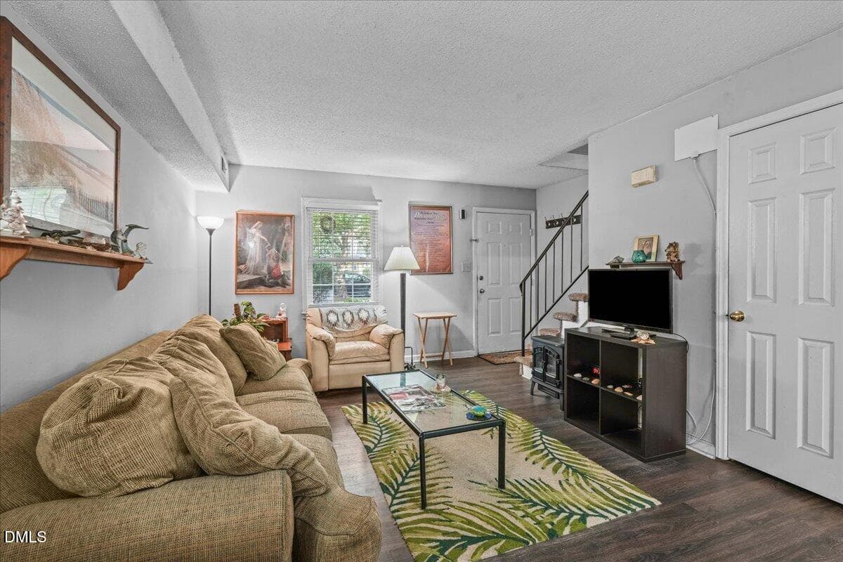 30-4700 Blue Bird Ct b-30 - 4700 Blue Bird Court B, Raleigh, NC 27606, Raleigh