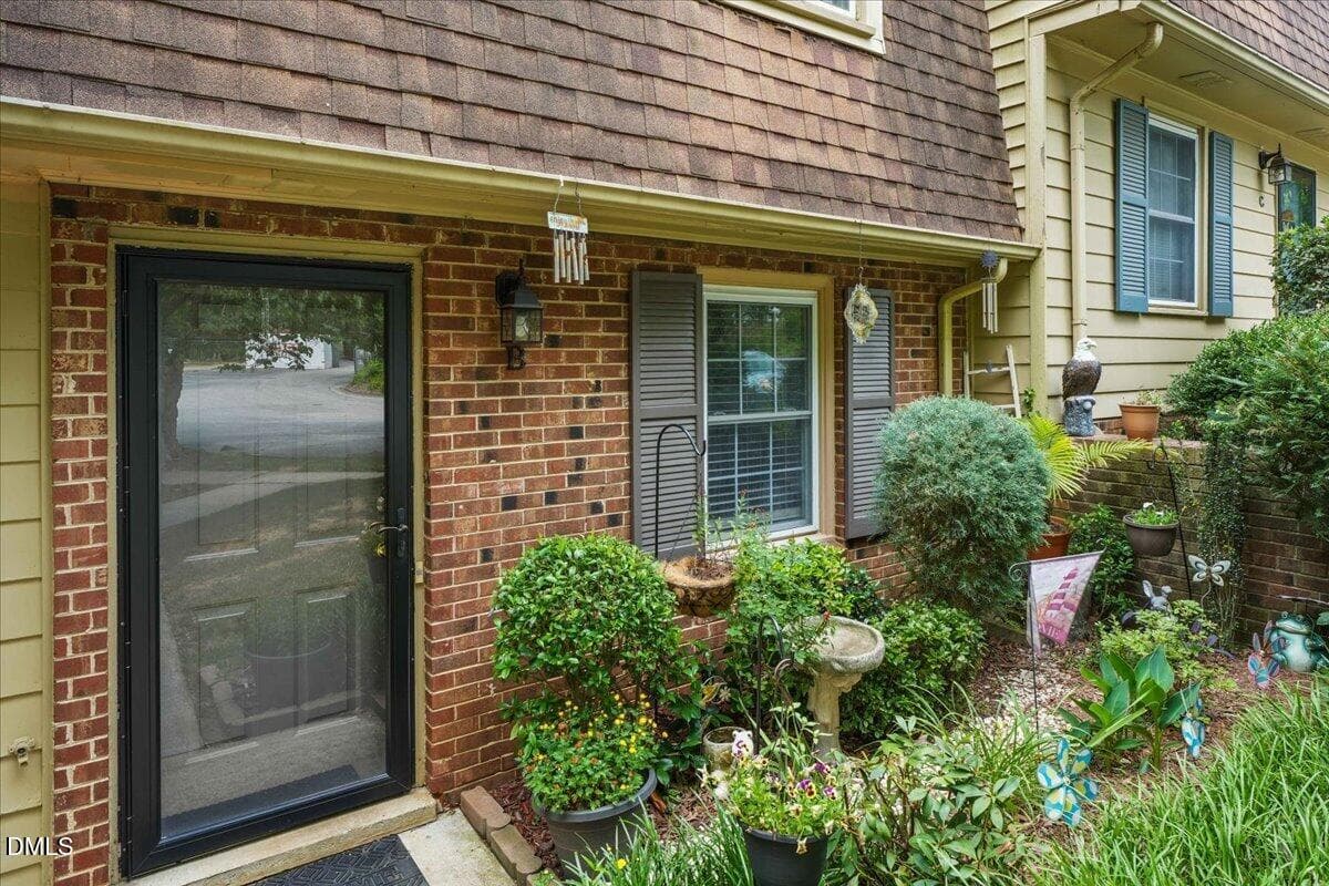 05-4700 Blue Bird Ct b-5 - 4700 Blue Bird Court B, Raleigh, NC 27606, Raleigh