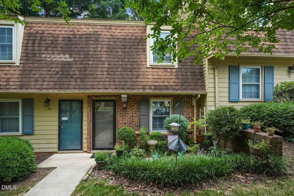 01-4700 Blue Bird Ct b-1 - 4700 Blue Bird Court B, Raleigh, NC 27606, Raleigh
