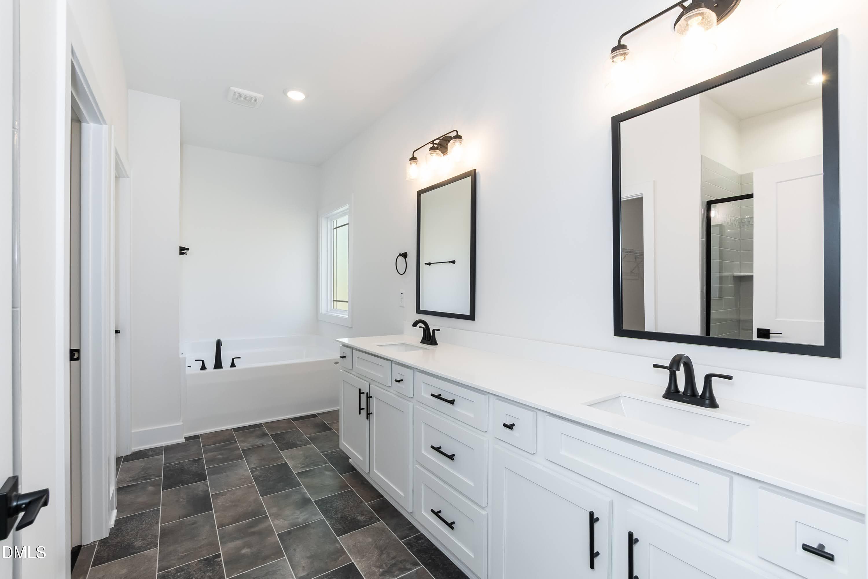 Primary Bath 01 - 611 Melrose Court, Sanford, NC 27330, Sanford