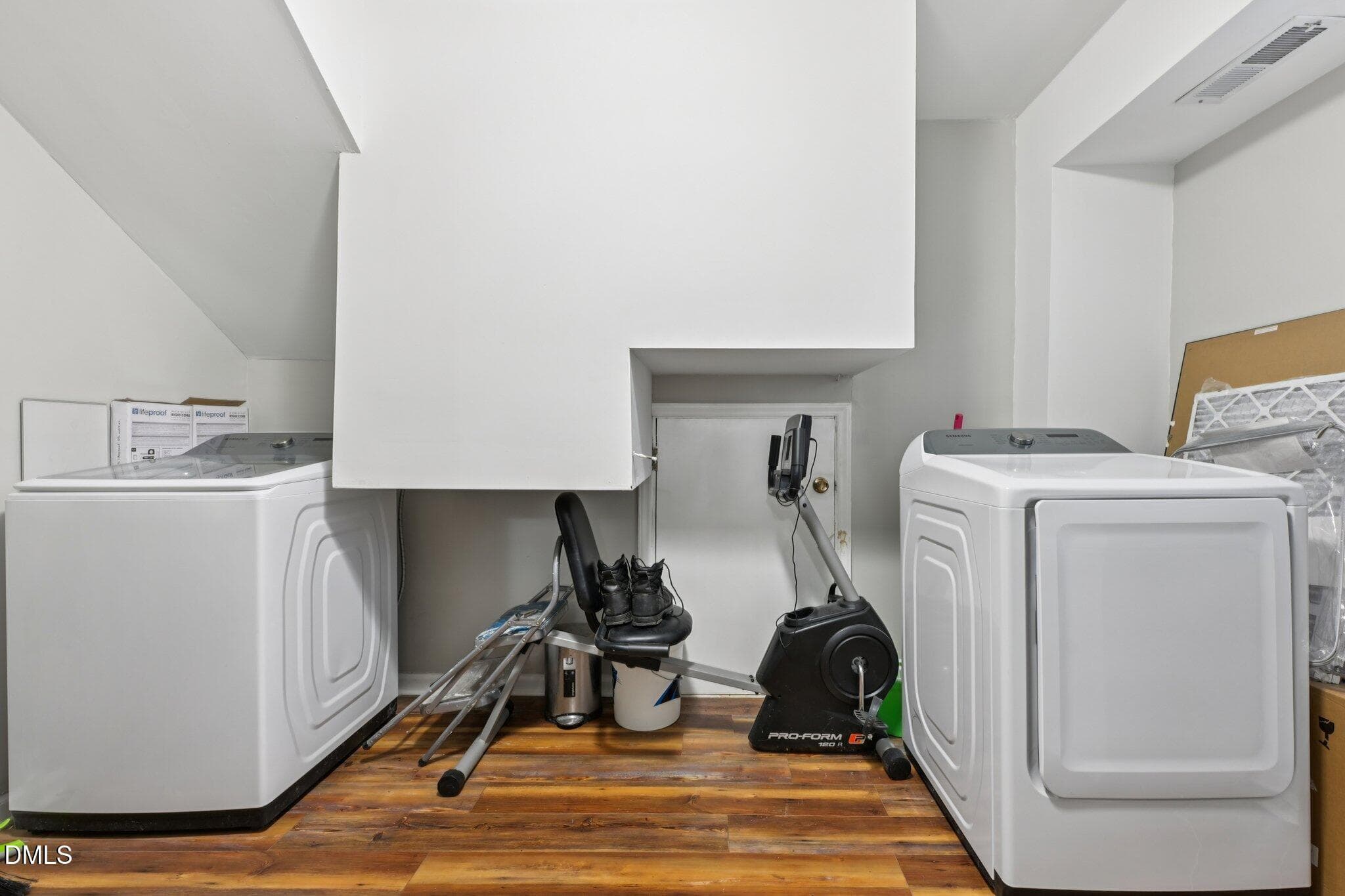 24-web-or-mls-Torredge Rd-S0312-024 - 726 Torredge Road, Durham, NC 27712
