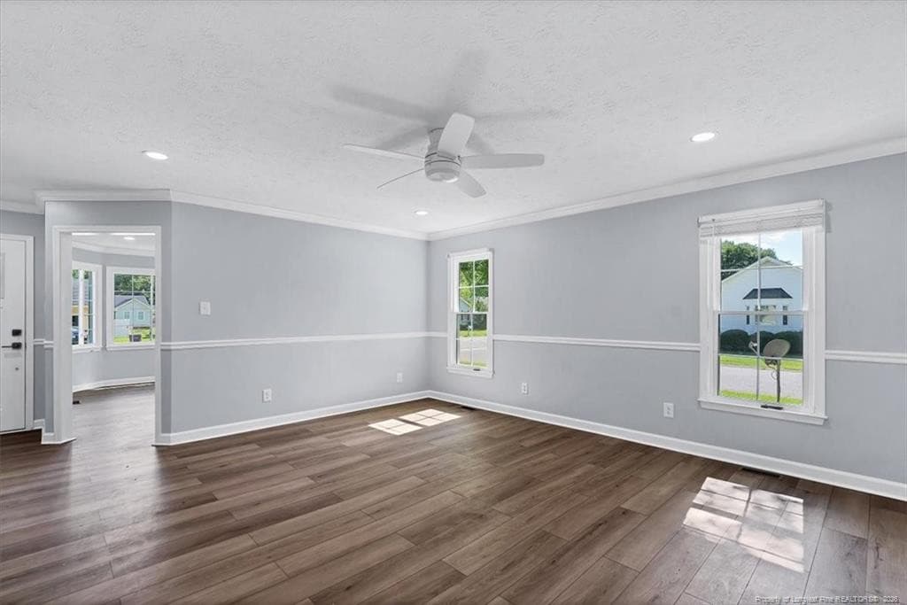 Photo 9 - 1301 E 10th Street, Lumberton, NC 28358