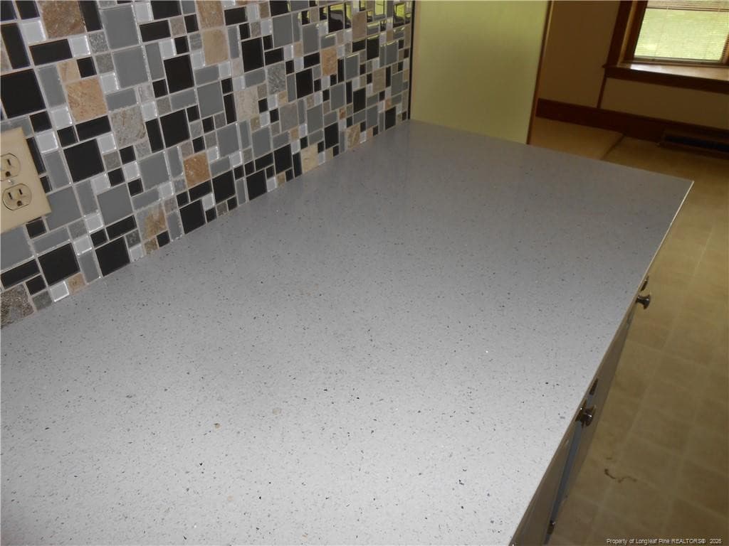 Granite Countertops - 305 W 32 Street, Lumberton, NC 28358