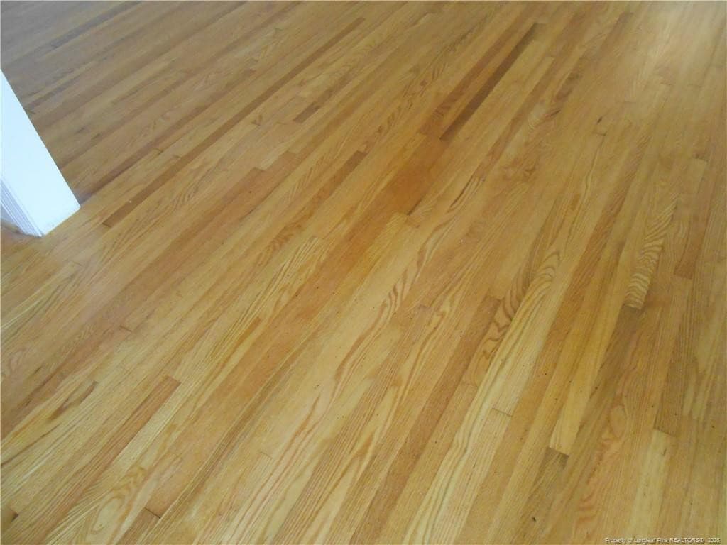 Hardwoods - 305 W 32 Street, Lumberton, NC 28358