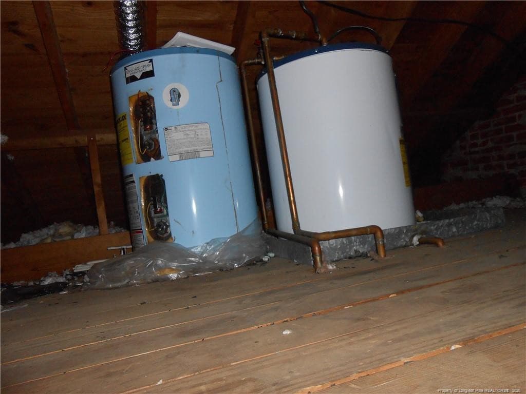 Hot Water Heater in Attic - 305 W 32 Street, Lumberton, NC 28358
