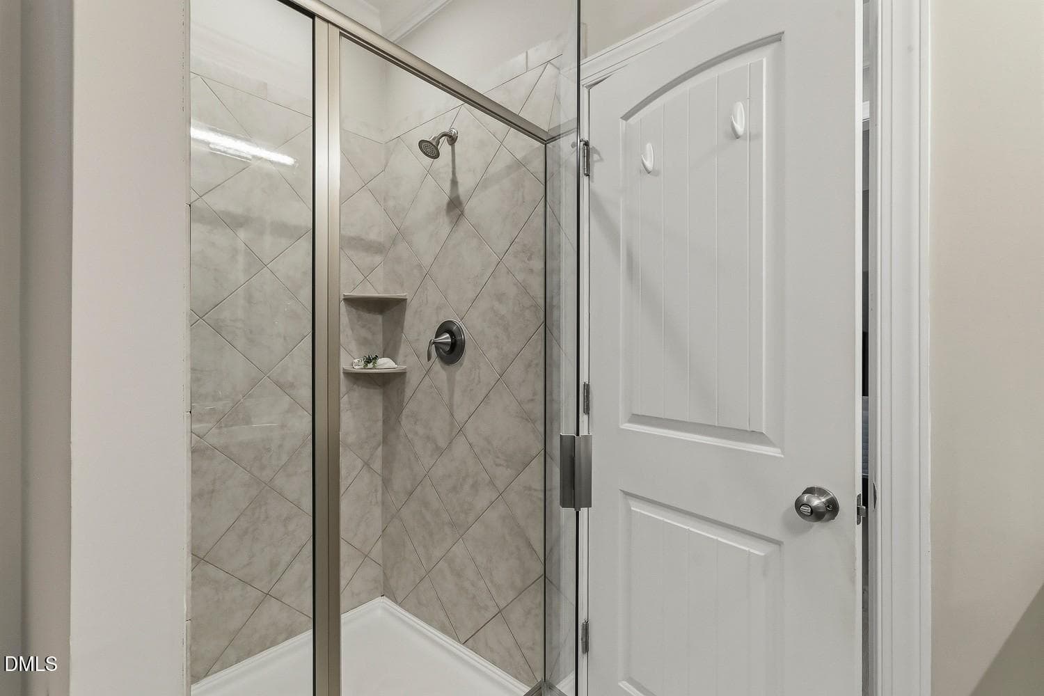 036-052-Primary Bathroom-1500x1000 - 529 Barneswyck Drive, Fuquay Varina, NC 27526