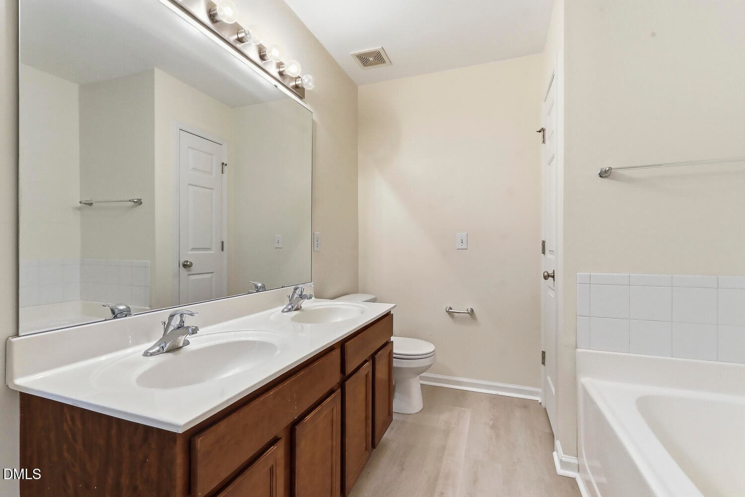 033 - 11100 Gwynn Oaks Drive 103, Raleigh, NC 27614, Raleigh