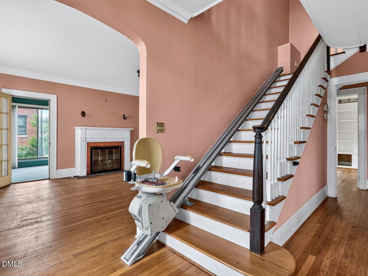 006-1280x960-foyer - 1509 Caswell Street, Raleigh, NC 27608, Raleigh