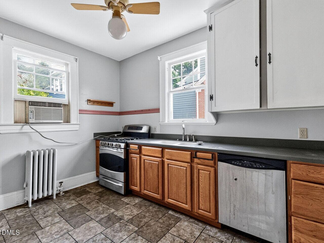 014-1280x960-kitchen - 1509 Caswell Street, Raleigh, NC 27608, Raleigh