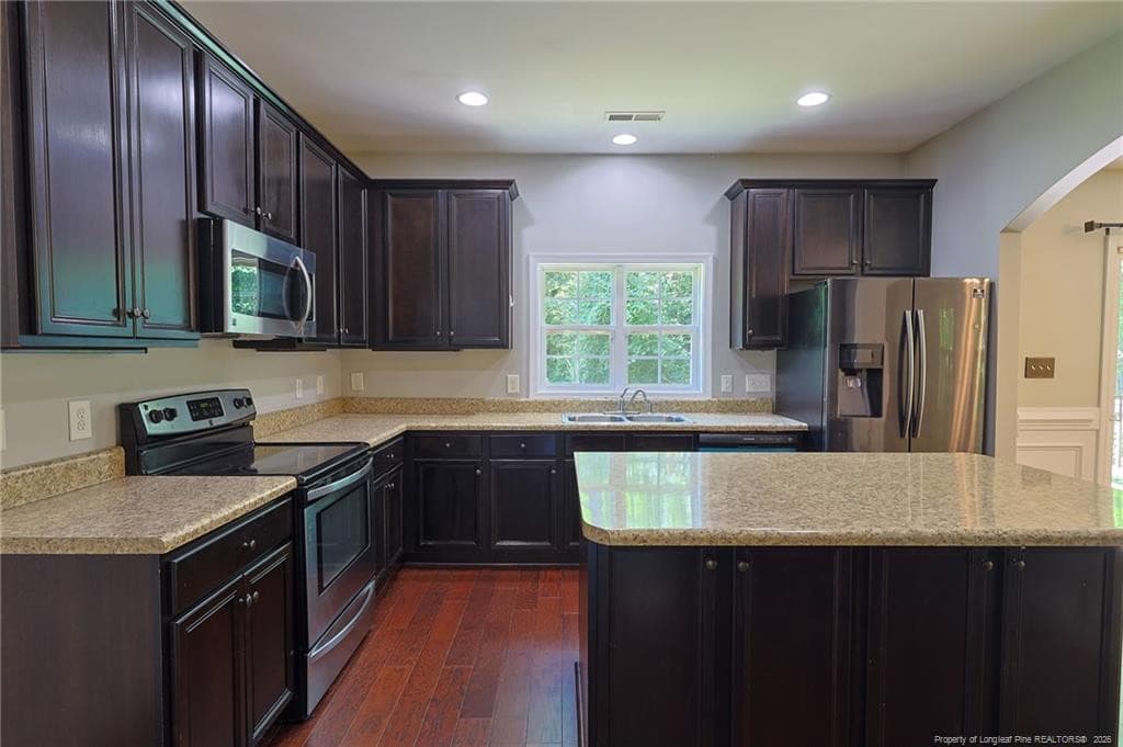 Photo 6 - 436 Stone Cross Drive, Spring Lake, NC 28390