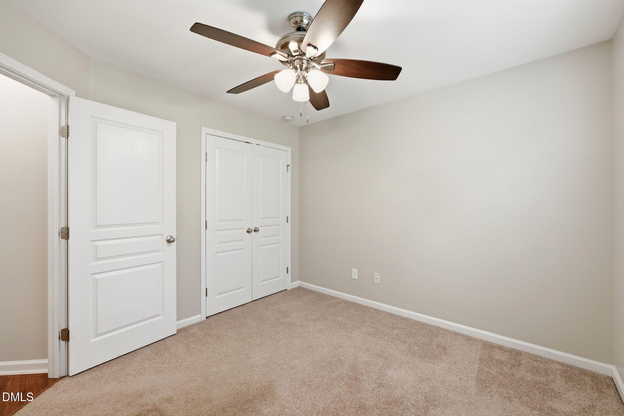 52-web-or-mls-IMG_0116 - 6102 Braidwood Court, Raleigh, NC 27612, Raleigh