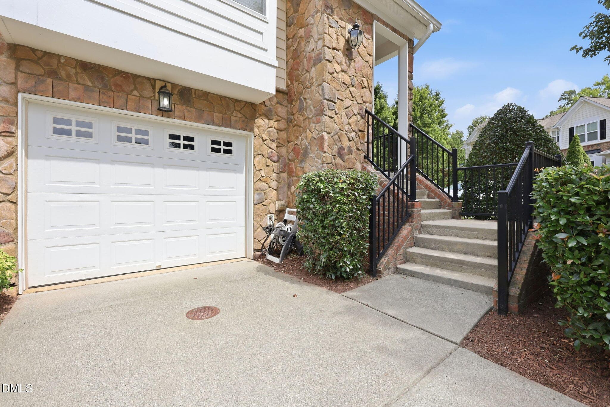 19-web-or-mls-IMG_0018 - 6102 Braidwood Court, Raleigh, NC 27612, Raleigh